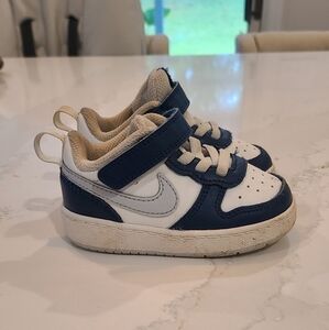 Nike Court Borough Low Toddler size 5